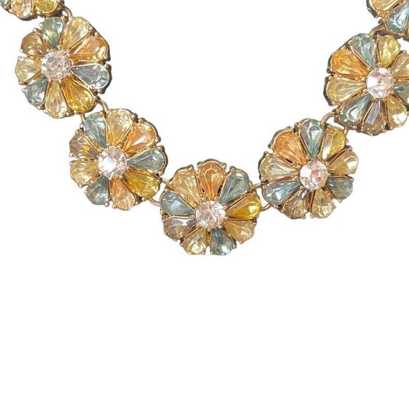 Statement Necklace Gold Tone Multicolor Rhinestone Flower Daisy Adj Length - Picture 2 of 3